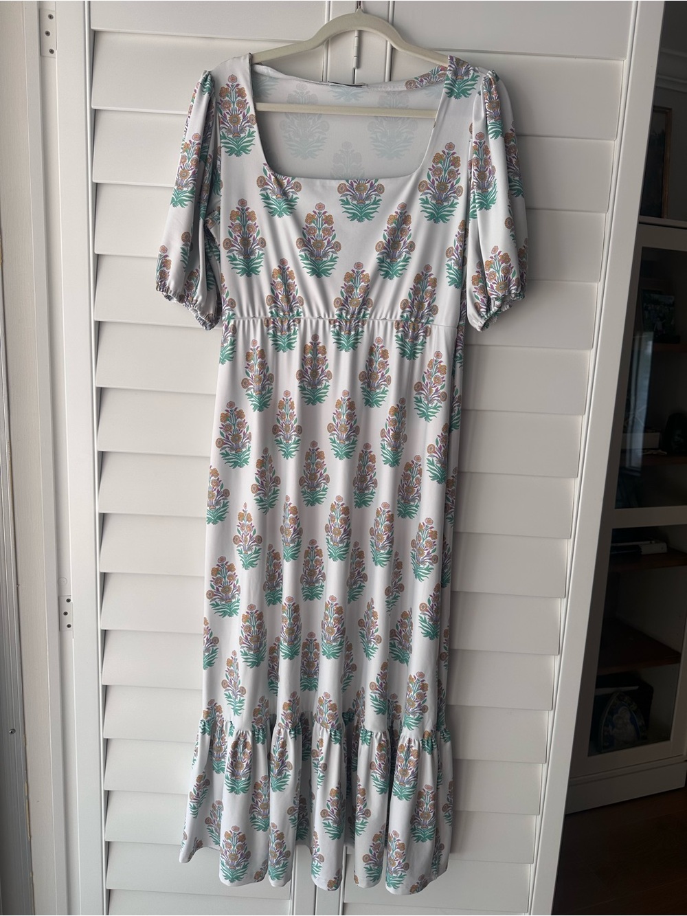 Smith & Quinn square neck puff sleeve maxi dress